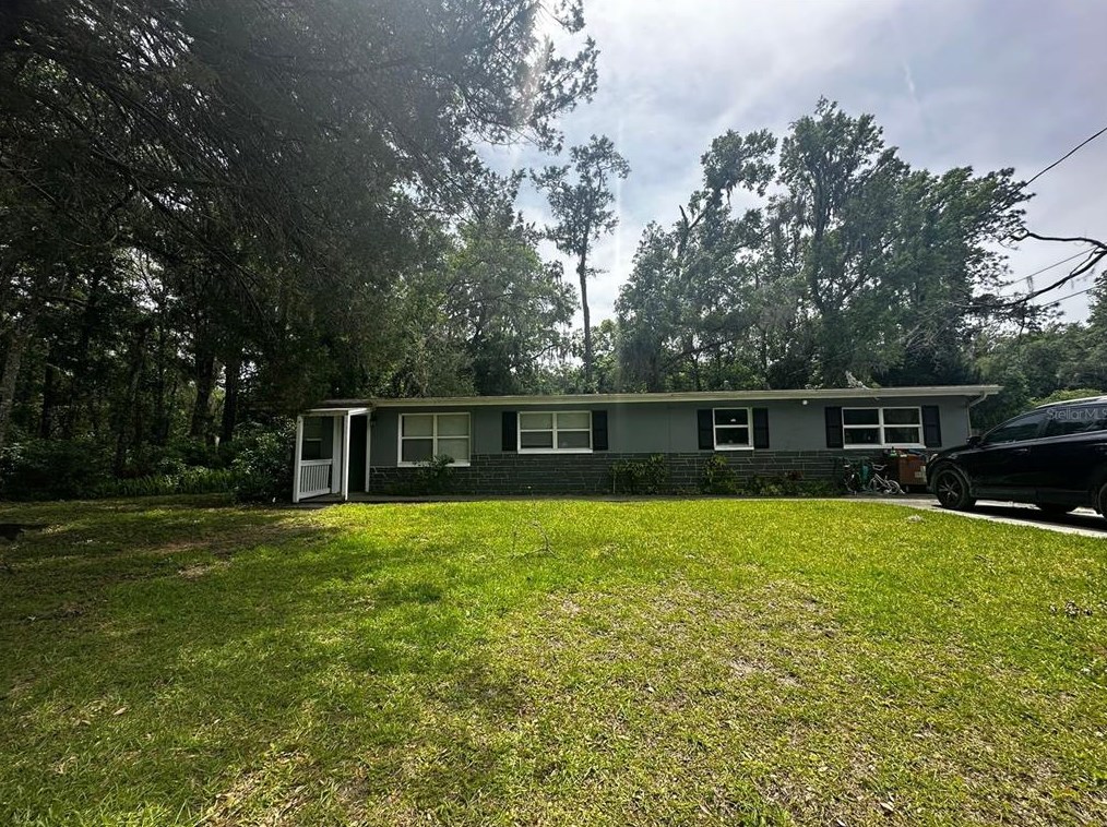527 Ward Ave, Brooksville, FL 34601-1945