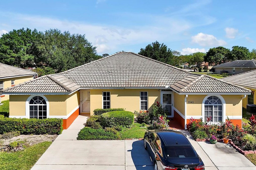 2137 Mystic Ring Loop, Kissimmee, FL 34759-5366