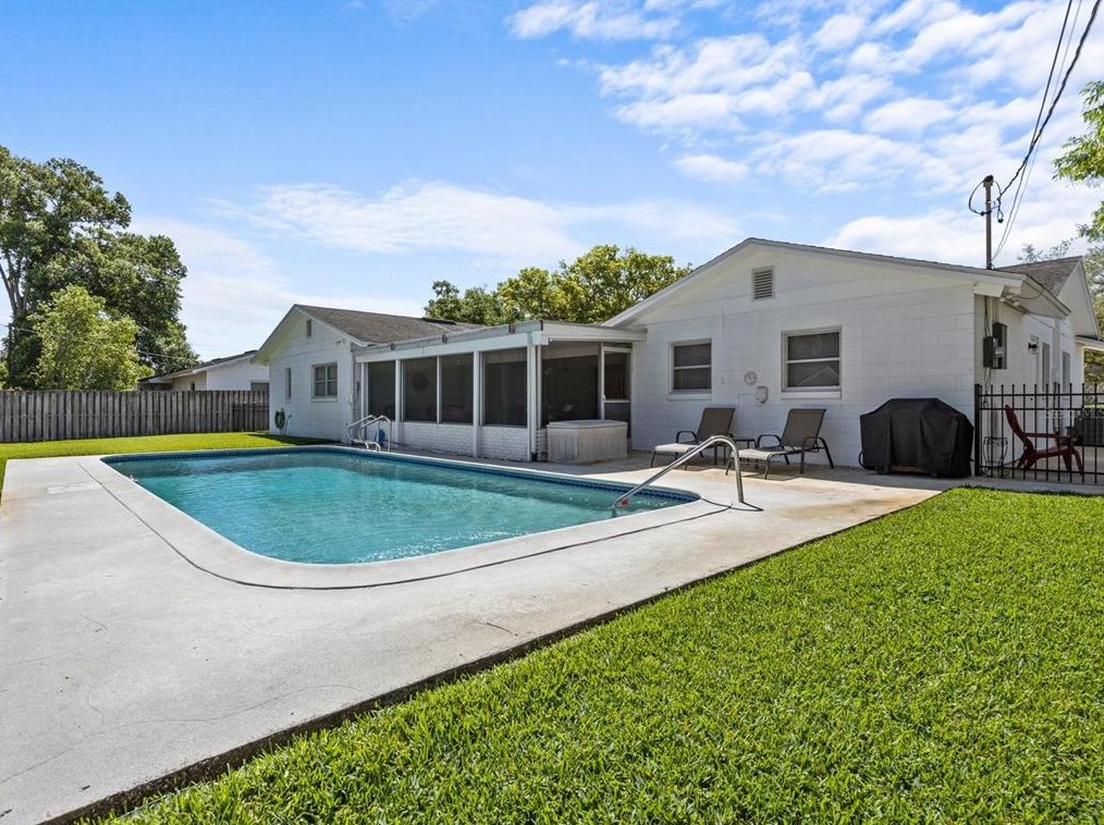 2821 Little John Rd, Winter Park, FL 32792-4836