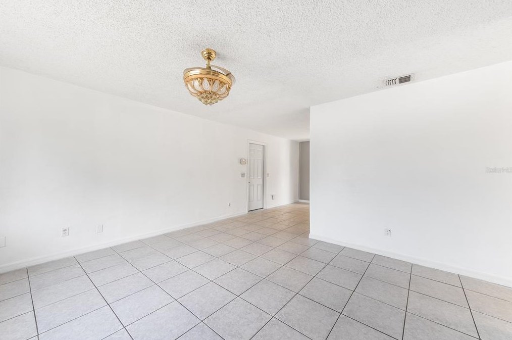 4766 Lighthouse Cir, Orlando, FL 32808-2012