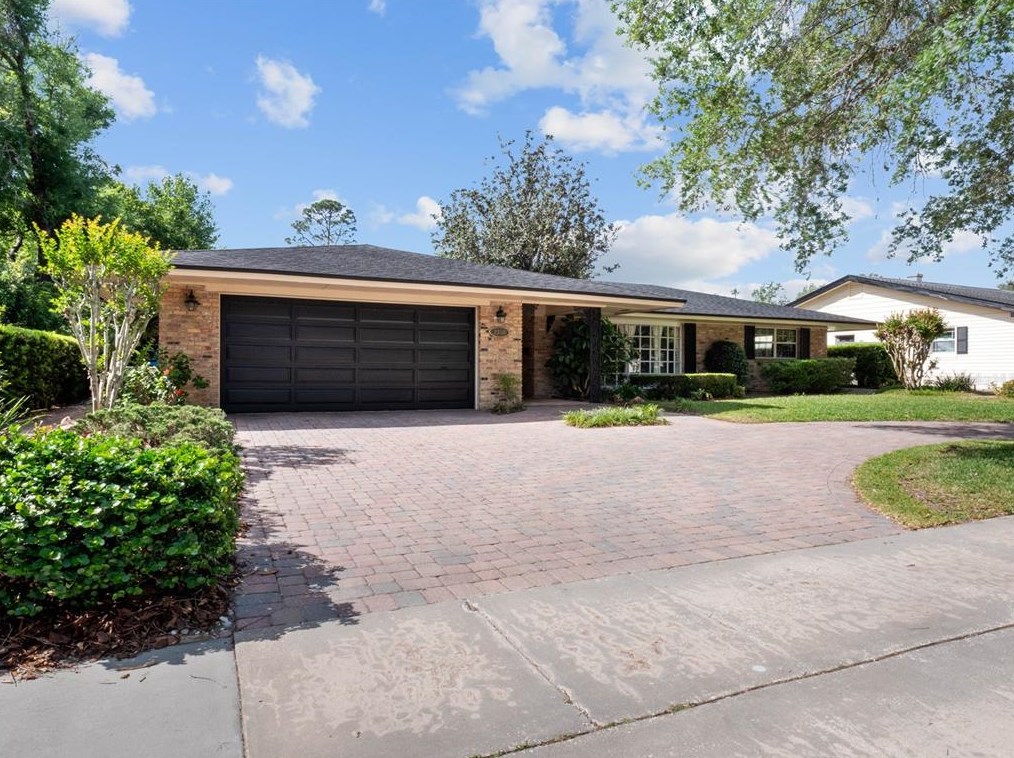 2358 Whitehall Dr, Winter Park, FL 32792-4763