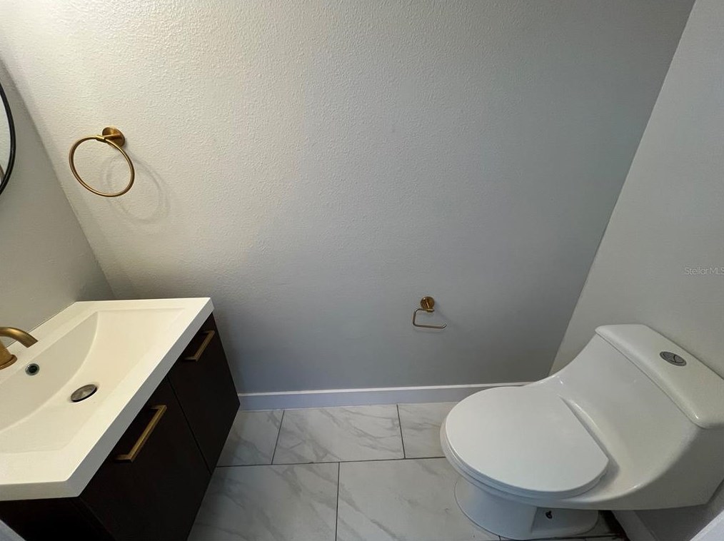 844 Sun Rdg Vlg Dr, Winter Haven FL  33880-1970 exterior