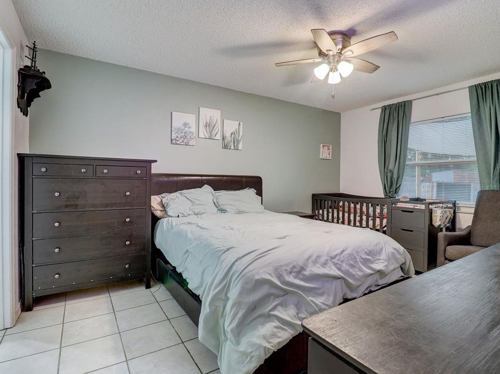 483 Oslo Dr, Deltona FL  32725-8283 exterior