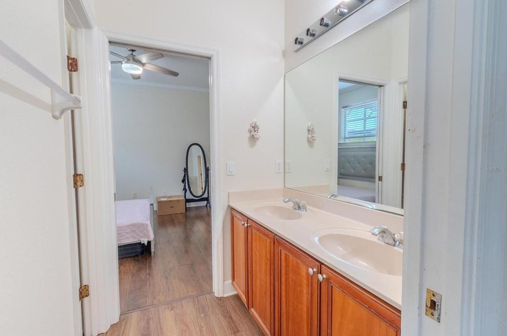 13114 Islamorada Dr, Orlando FL  32837-8705 exterior