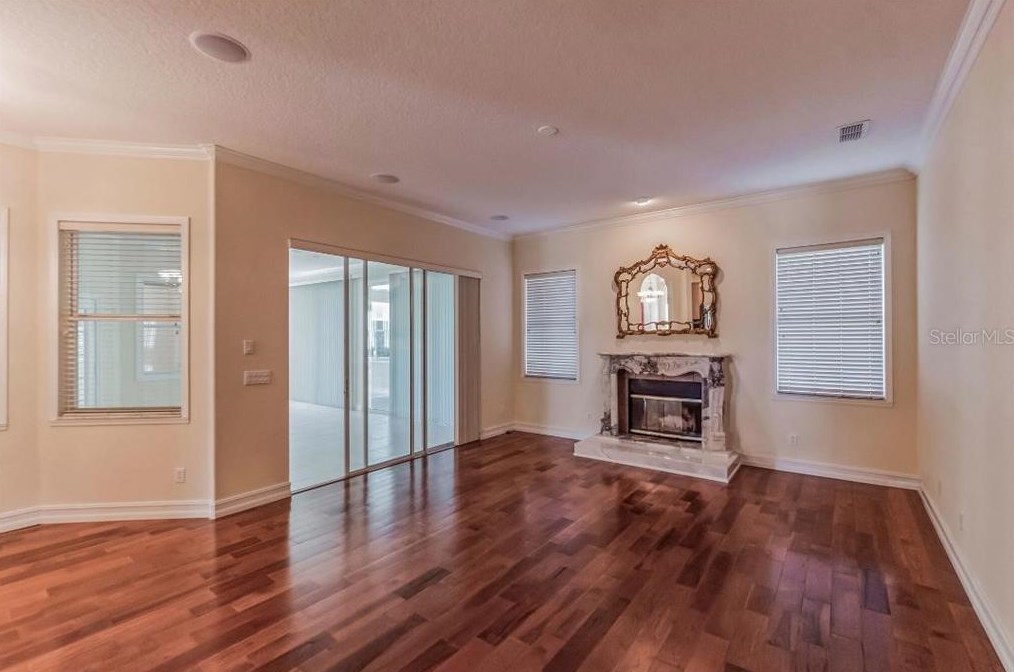 1487 Shadowmoss Cir, Lake Mary FL  32746-4464 exterior