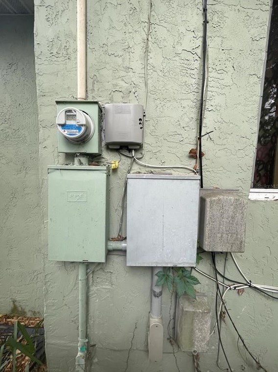 824 Mulberry St, Daytona Beach FL 32114-2172 exterior