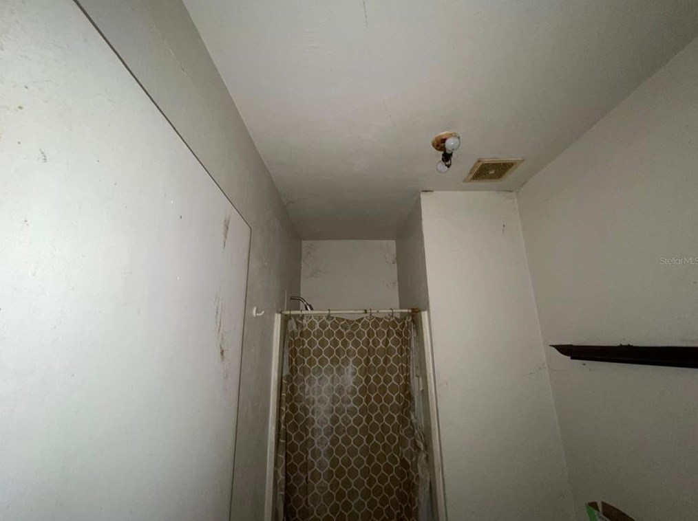 824 Mulberry St, Daytona Beach FL 32114-2172 exterior