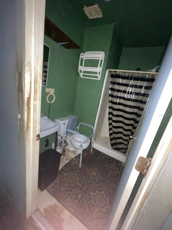 824 Mulberry St, Daytona Beach FL 32114-2172 exterior