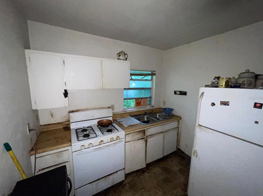 824 Mulberry St, Daytona Beach FL 32114-2172 exterior