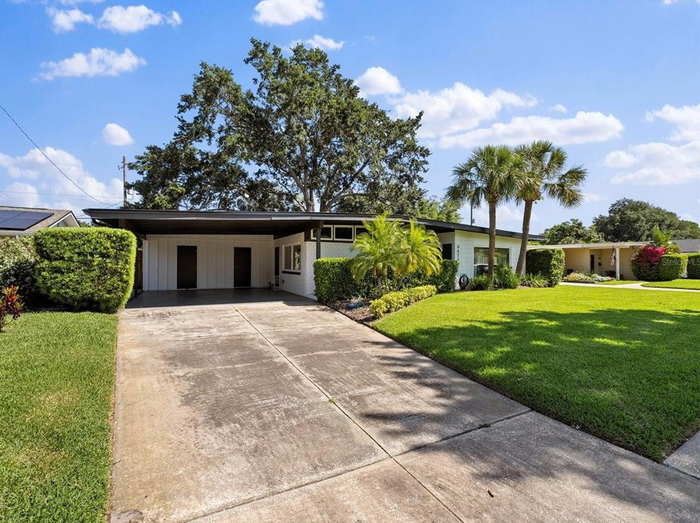 4611 Larado Pl, Orlando, FL 32812-1952