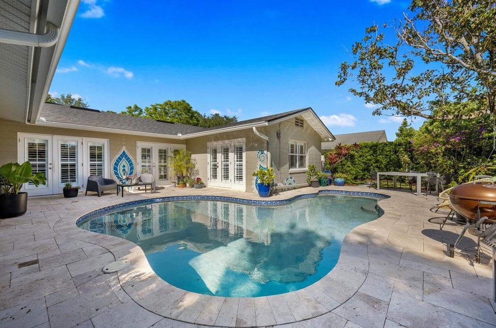 2498 Whitehall Cir, Winter Park FL  32792-4771 exterior