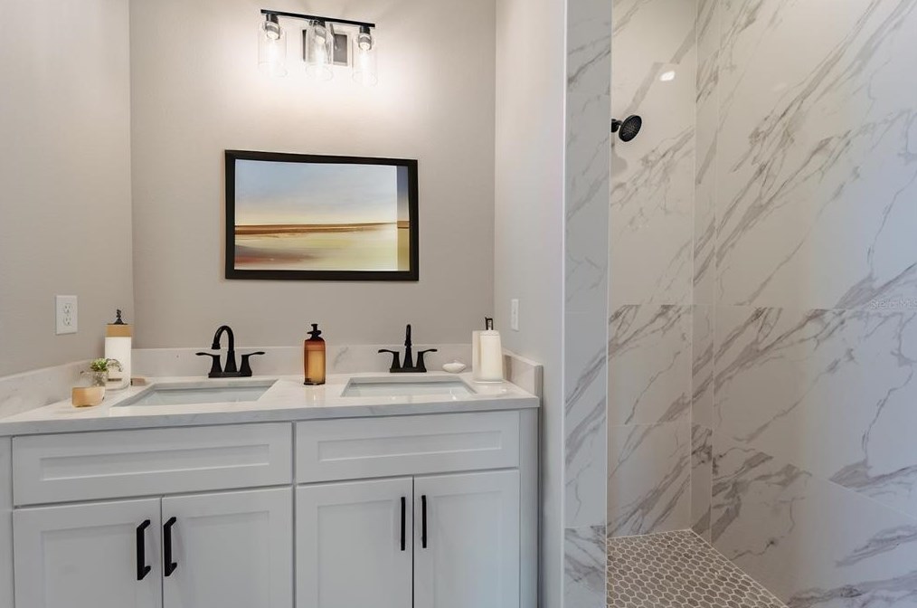 1519 Indiana St, Orlando FL 32805-4539 exterior