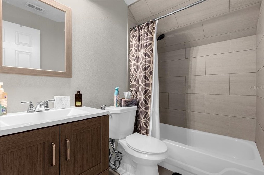 4342 Boca Woods Dr, Orlando FL  32826-2612 exterior