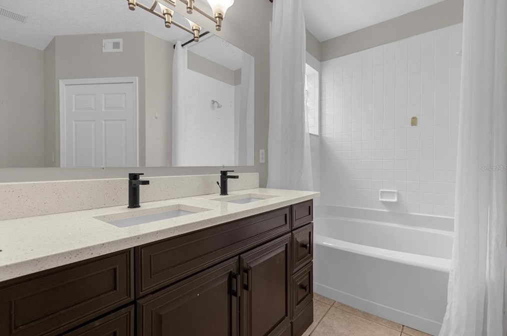 4342 Boca Woods Dr, Orlando FL  32826-2612 exterior