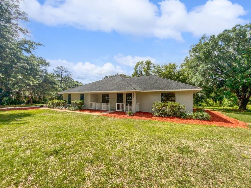 9500 Oakwood Dr, Lake Wales, FL 33898