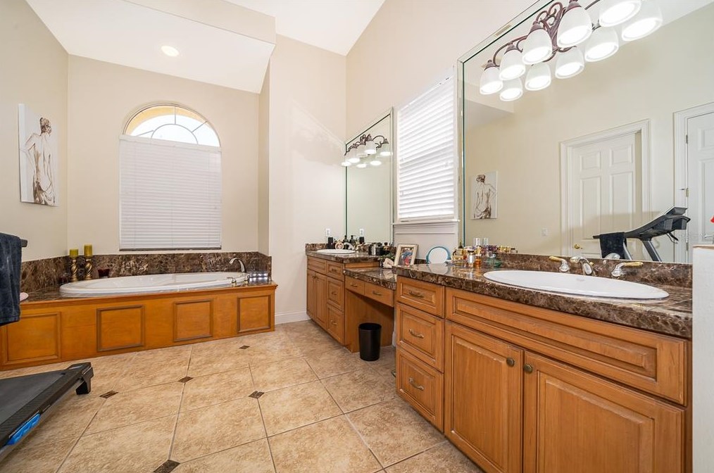 3235 Winding Pne Trl, Longwood FL  32779-3171 exterior