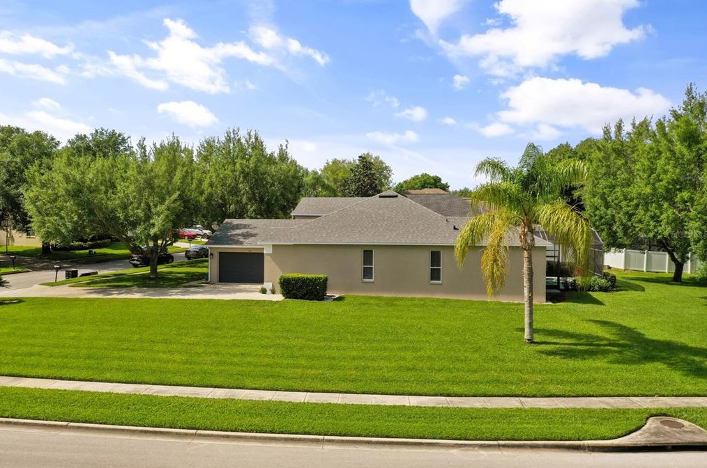 566 Hiawatha Palm Pl, Apopka FL  32712-3314 exterior