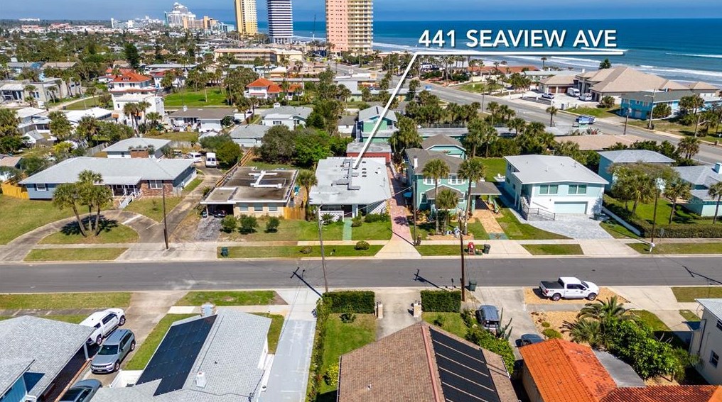 441 Seaview Ave, Daytona Beach FL  32118-3431 exterior