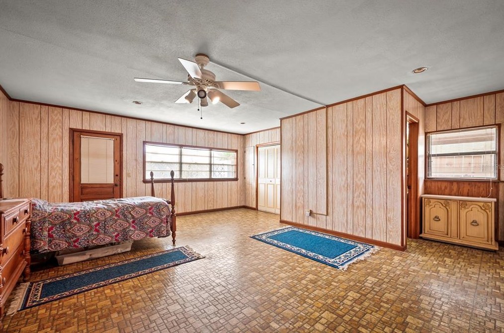 441 Seaview Ave, Daytona Beach FL  32118-3431 exterior
