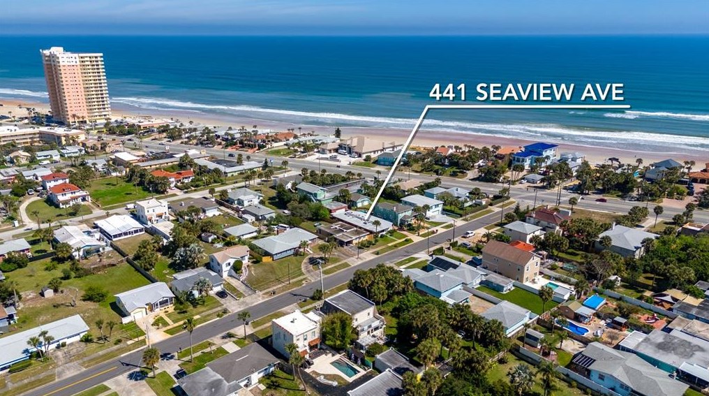 441 Seaview Ave, Daytona Beach FL  32118-3431 exterior