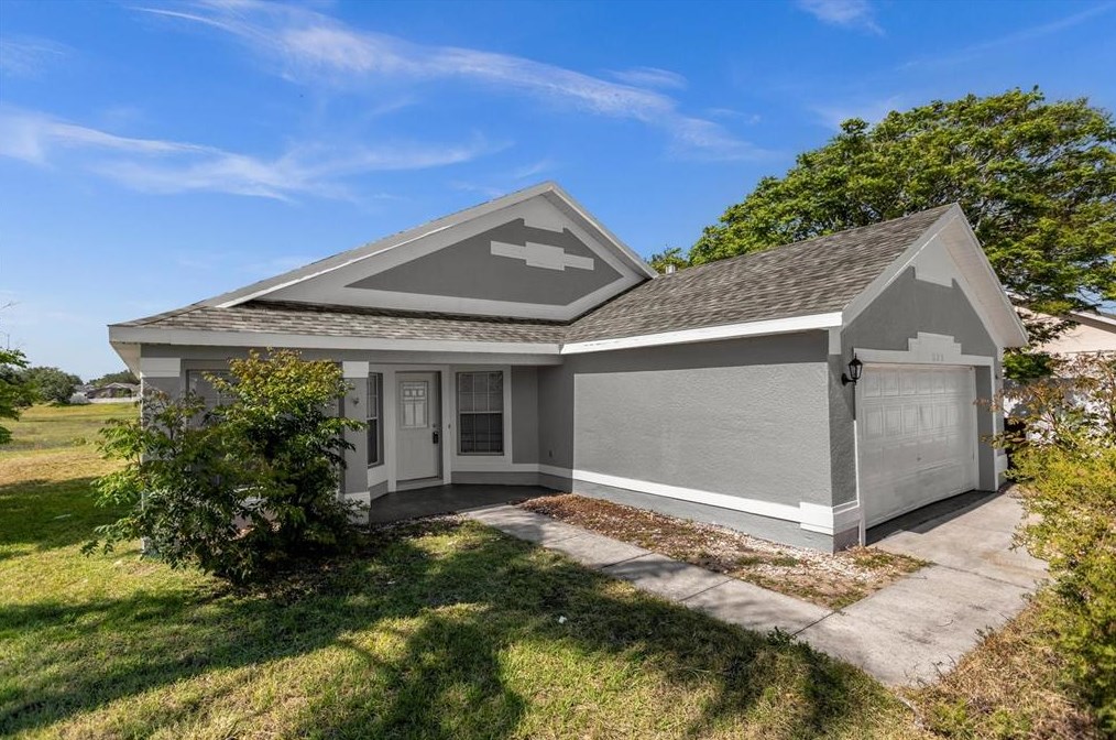 529 China Berry Cir, Davenport, FL 33837-3906