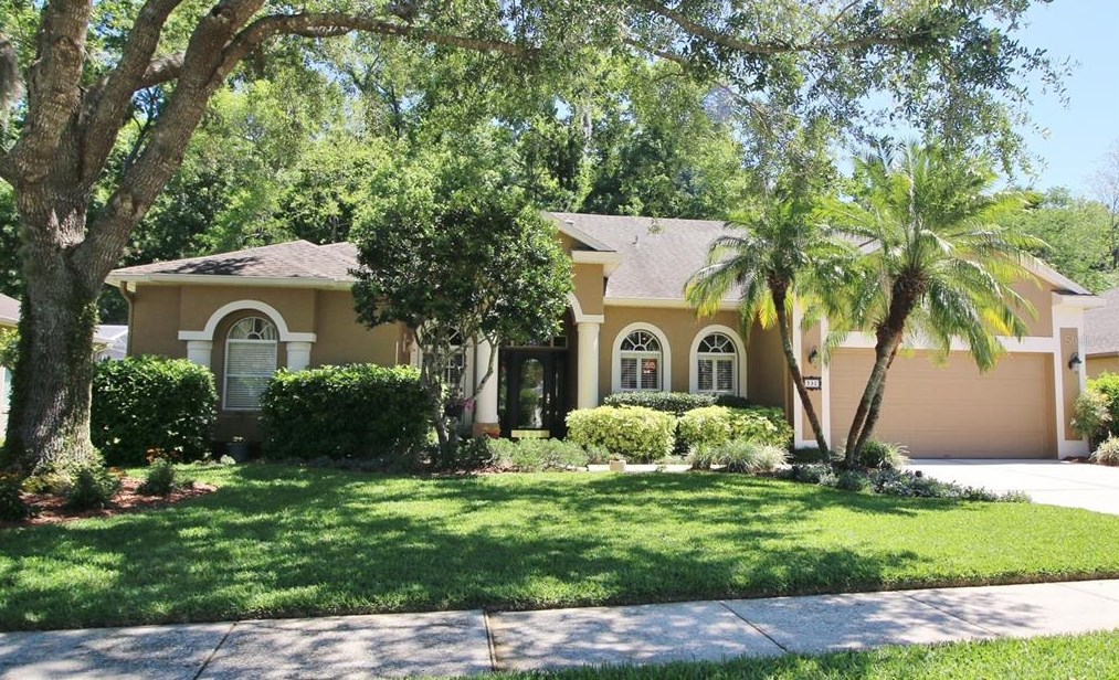 392 Twelve Oaks Dr, Casselberry, FL 32708-6192