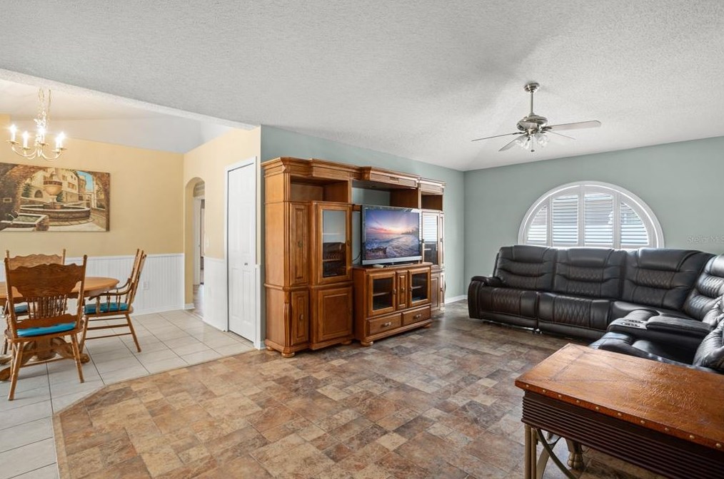 246 Vervain Ave, Davenport FL  33837-9108 exterior