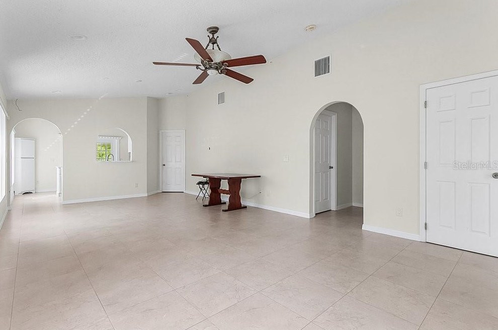 632 Dharma Cir, Winter Garden FL  34787-4368 exterior