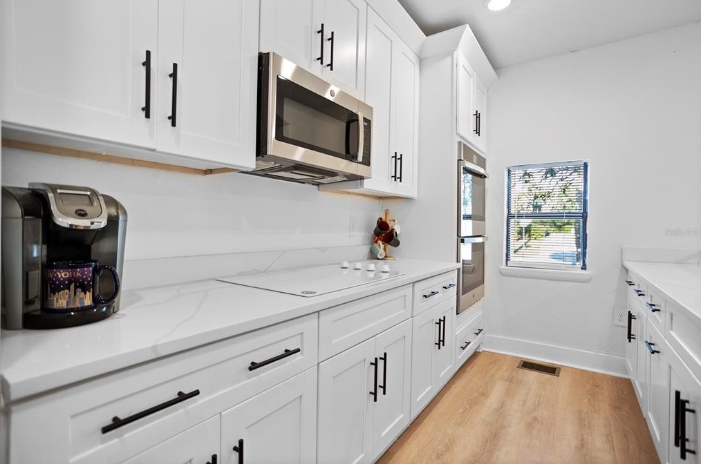 112 Avocado, Sanford FL  32771-2353 exterior