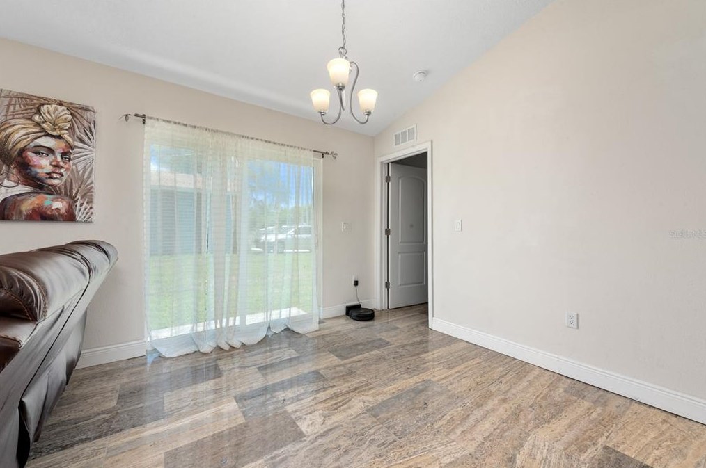 1332 Highland Ave, Apopka FL  32703-0071 exterior