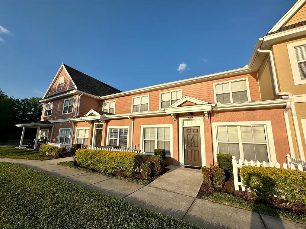 2200 San Vittorino Cir, Kissimmee, FL 34741-1536