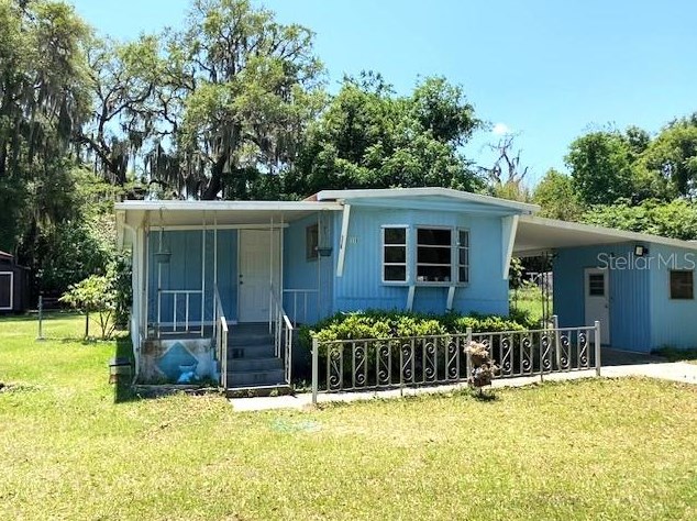 115 Sawyer St, Interlachen, FL 32148