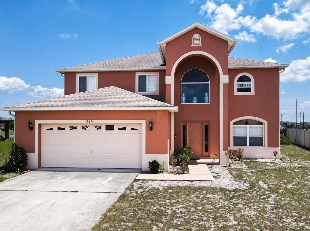 219 Big Sioux Dr, Kissimmee, FL 34759-5924