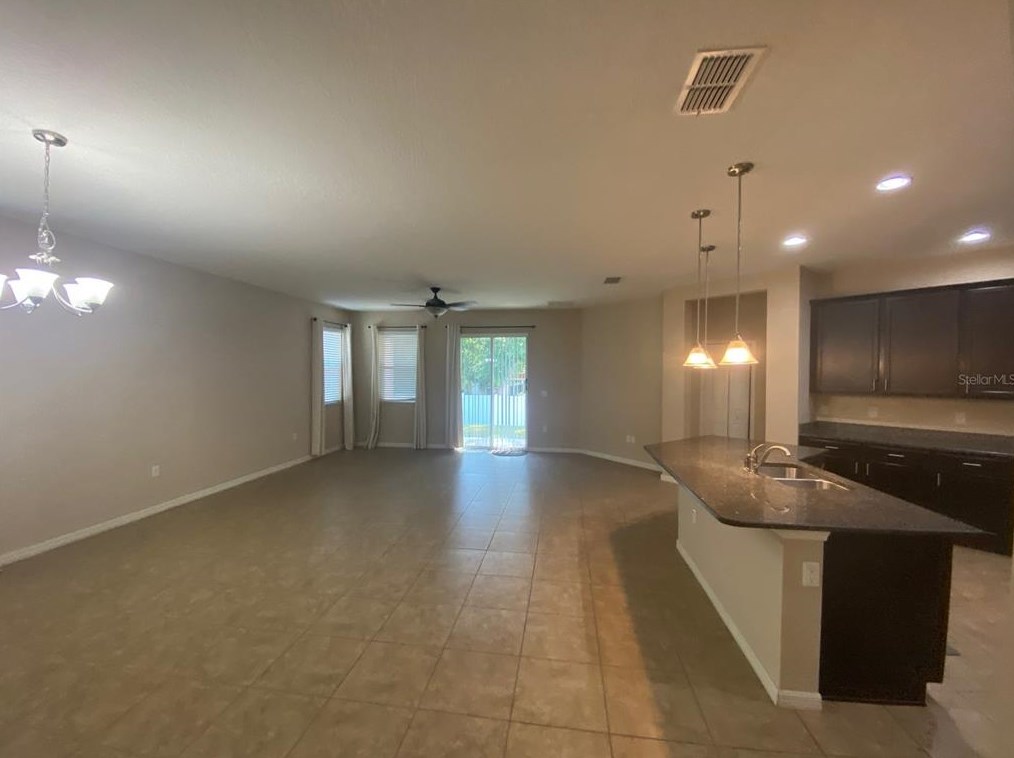 911 Emerald Green Ct, Kissimmee, FL 34746-6150