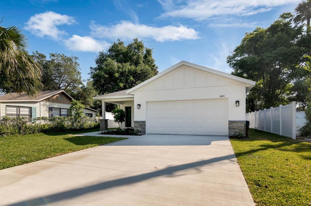 2641 Belmont Ave, New Smyrna, FL 32168-5706