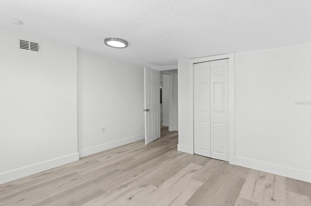 4626 Goddard Ave, Orlando FL  32804-1140 exterior