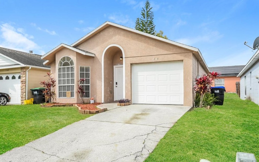 7164 Edgewater Shores Ct, Orlando, FL 32810-3588