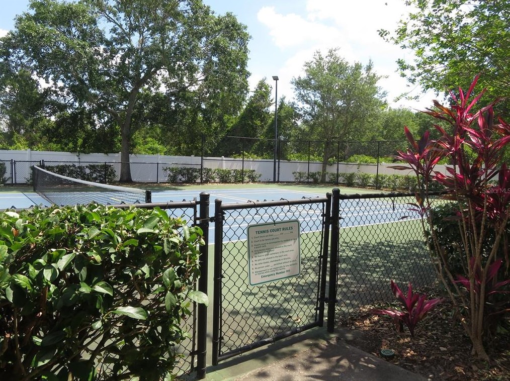 12891 Madison Pointe Cir, Orlando FL  32821-6891 exterior