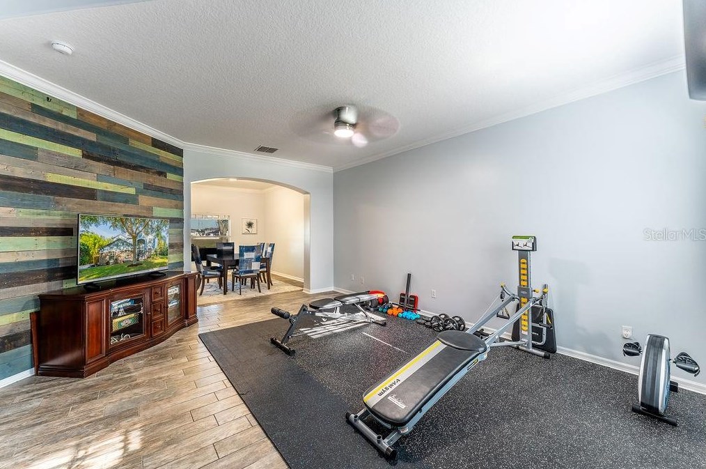 2369 Home Again Rd, Apopka FL  32712-6458 exterior