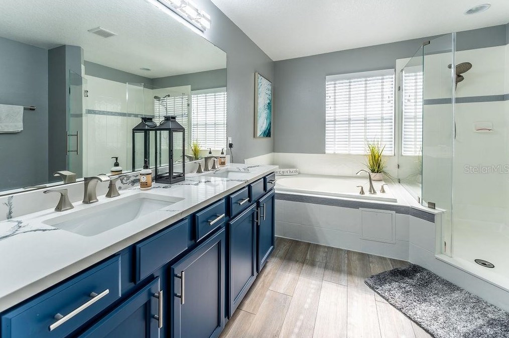 2369 Home Again Rd, Apopka FL  32712-6458 exterior