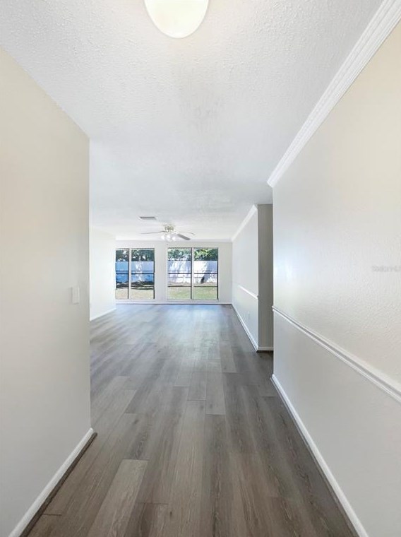 7513 Armand Cir, Tampa FL 33634-2901 exterior