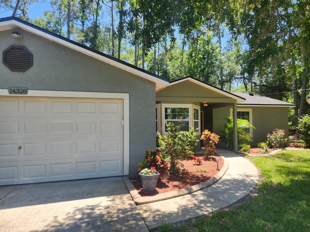 14328 Flo Rd, Orlando, FL 32832-6566