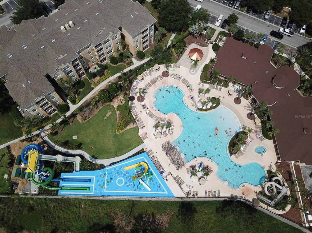 7722 Teascone Blvd, Kissimmee FL 34747-2185 exterior