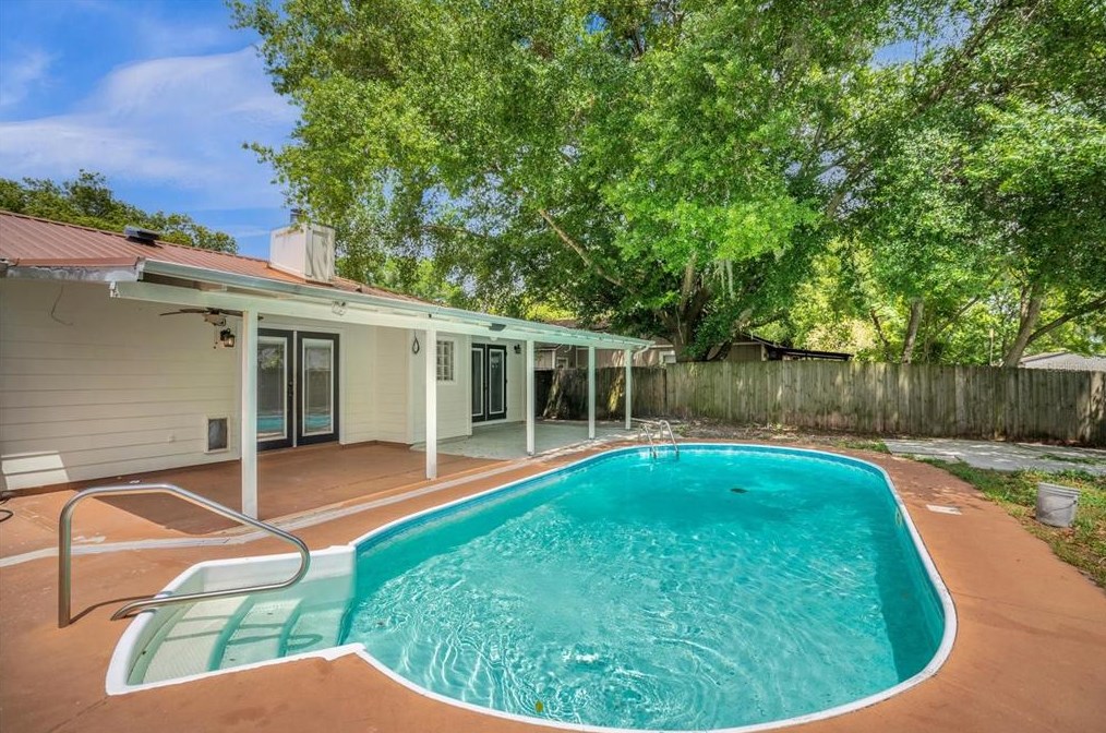 192 Summerset Dr, Apopka, FL 32712