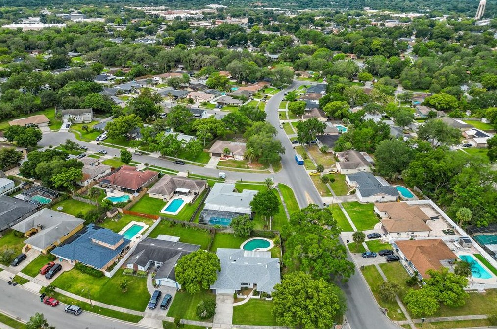 526 Parkwood Ct, Altamonte Springs FL 32714 exterior