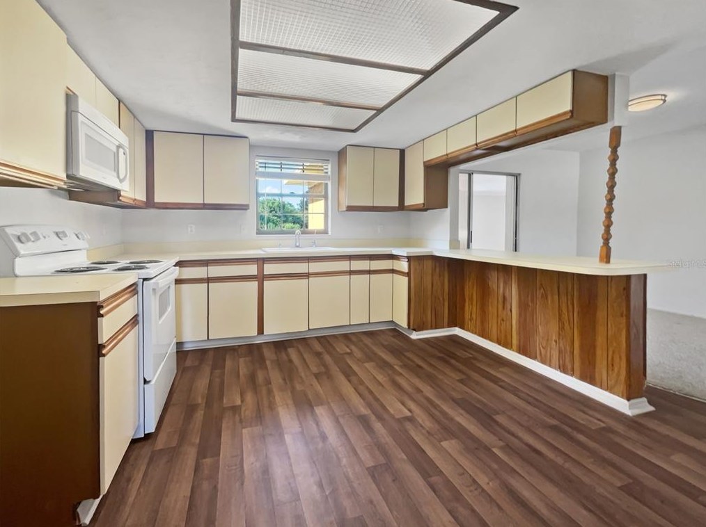 2902 9th Ave, Bradenton, FL 34205-4132