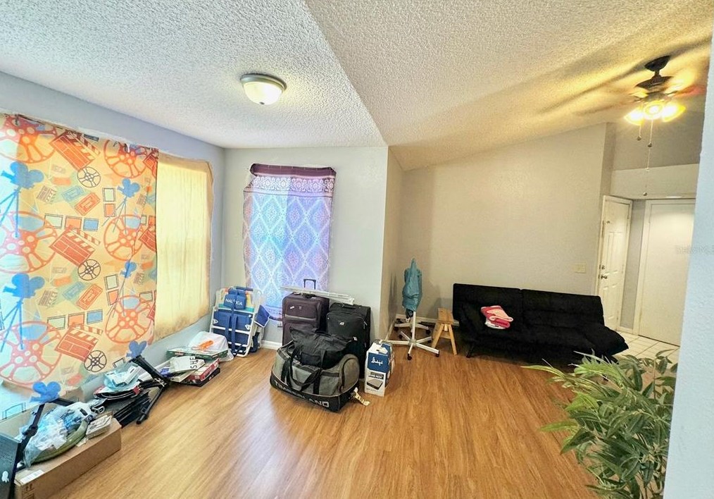 4518 Commander Dr, Orlando, FL 32822-3529