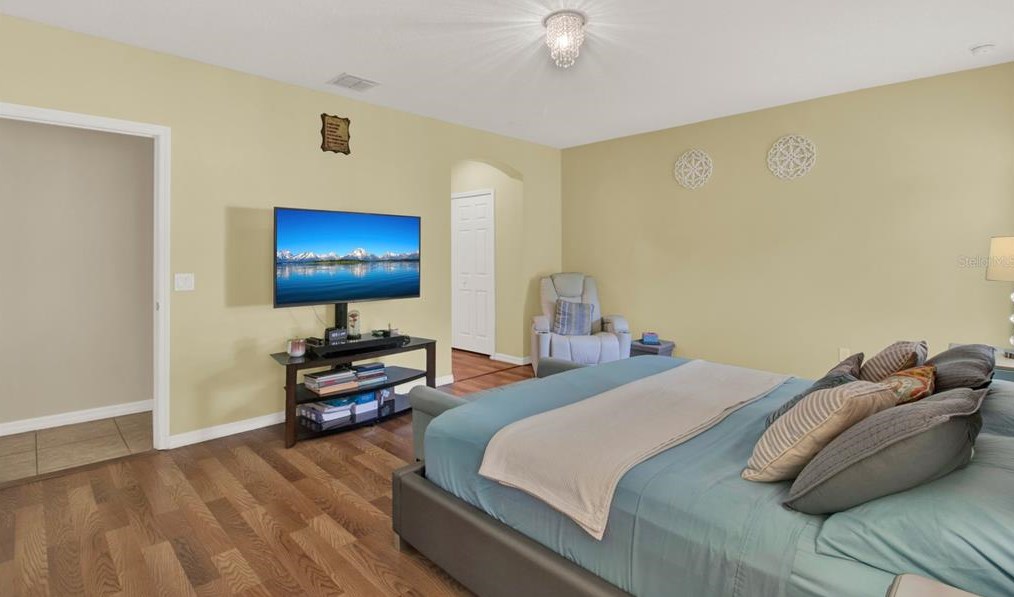 3844 Gulf Shore Cir, Kissimmee FL  34746-1818 exterior