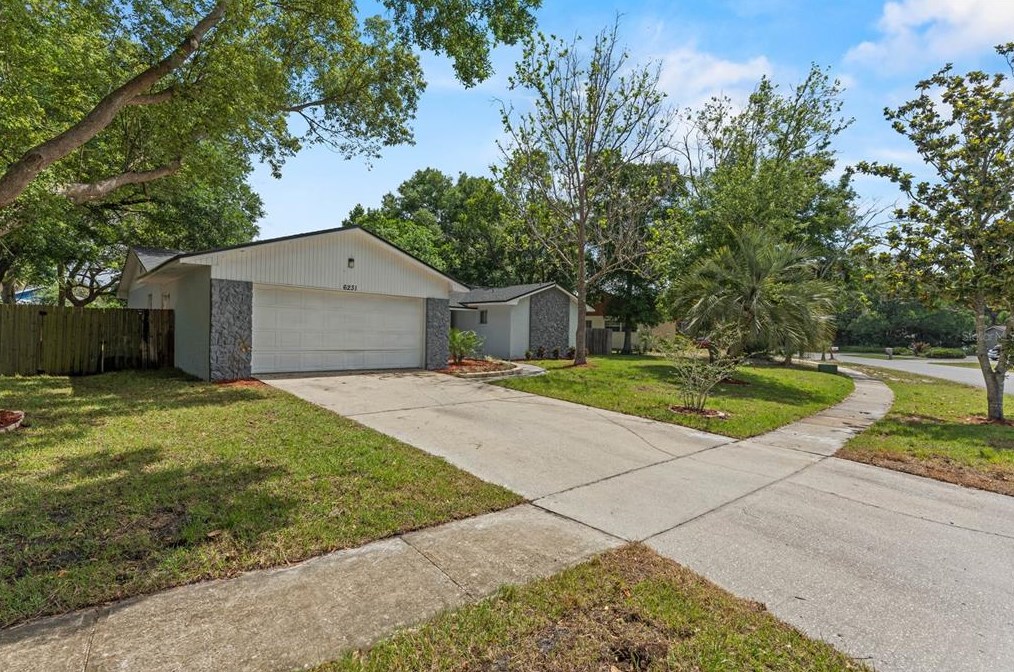 6231 Marlberry Dr, Orlando, FL 32819-4155