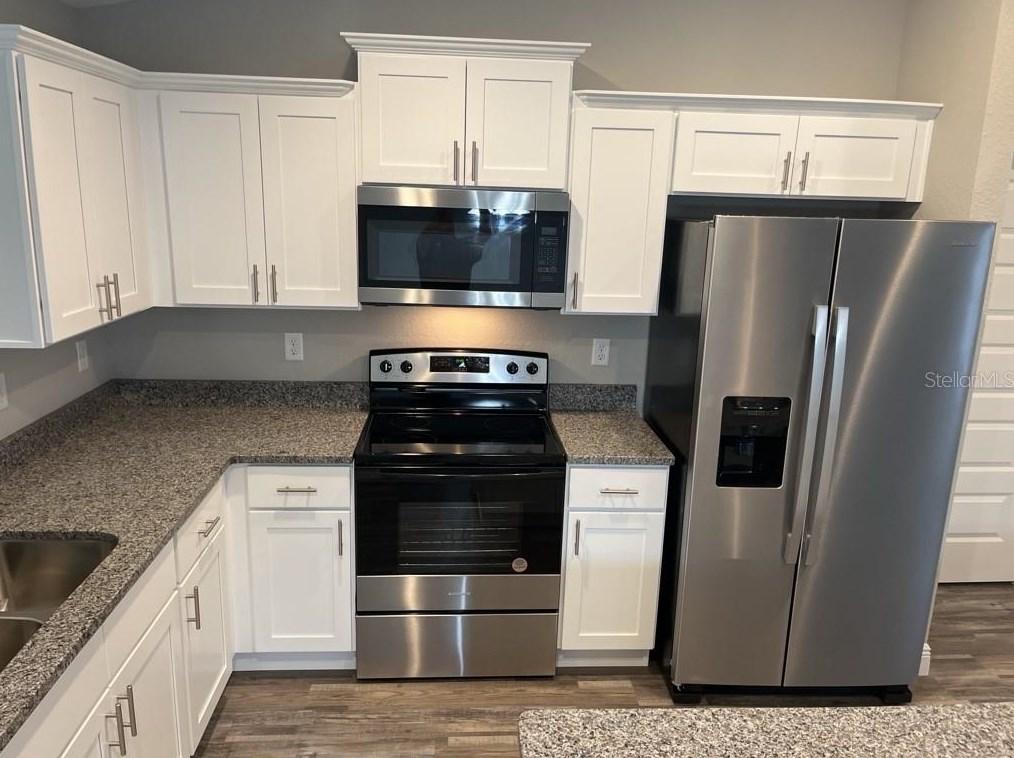 2415 W Devon Dr, Dunnellon, FL 34434